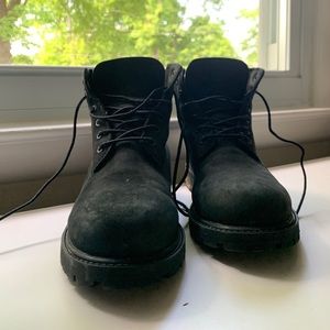 Timberland kids boots, size 3